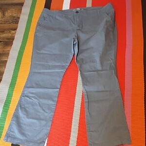 Old Navy Women's Gray Boot Cut Pants Size 18.